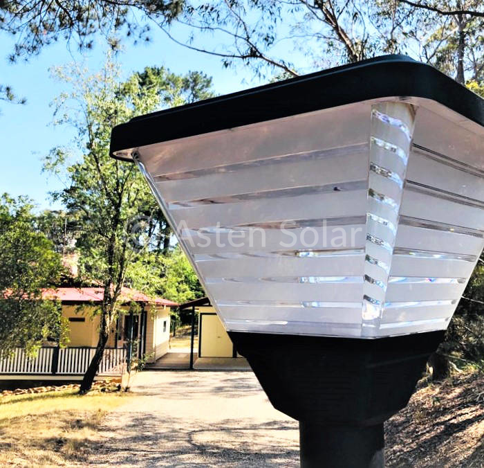 Calaise Solar Street Lantern